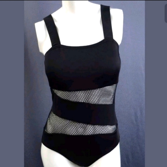 Carmen Marc Valvo Other - Black one piece swimsuit with mesh pattern